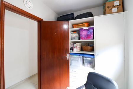 Casa à venda com 167m², 5 quartos e 2 vagasQuarto 3