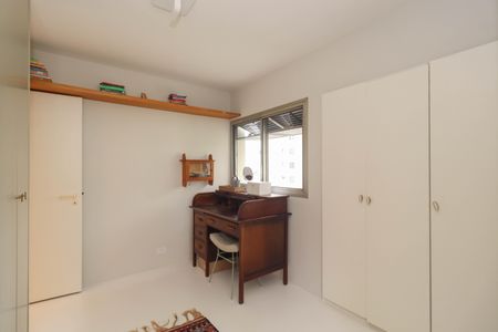 Apartamento à venda com 98m², 2 quartos e 1 vagaQuarto 2