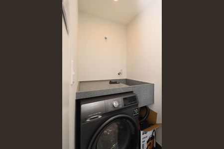 Apartamento à venda com 98m², 2 quartos e 1 vagaÁrea de Serviço