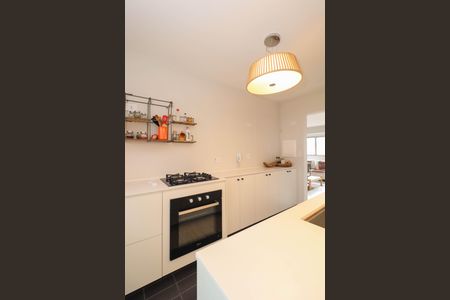 Apartamento à venda com 98m², 2 quartos e 1 vagaCozinha