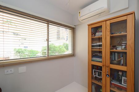 Apartamento à venda com 98m², 2 quartos e 1 vagaQuarto 2