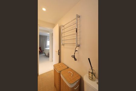 Apartamento à venda com 98m², 2 quartos e 1 vagaBanheiro 1