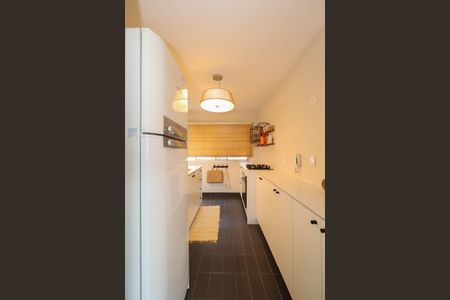 Apartamento à venda com 98m², 2 quartos e 1 vagaCozinha