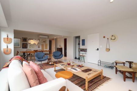 Apartamento à venda com 98m², 2 quartos e 1 vagaSala