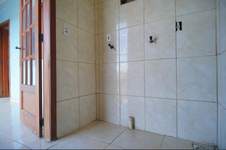 Casa para alugar com 60m², 2 quartos e 1 vagaÁrea de Serviço