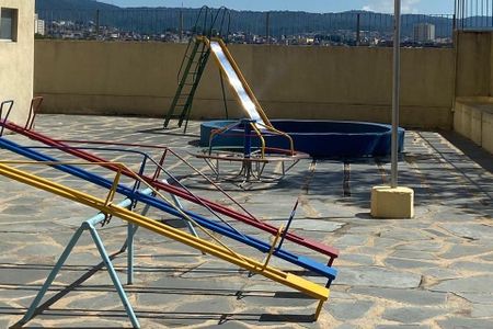 Apartamento para alugar com 52m², 2 quartos e 1 vagaPlayground