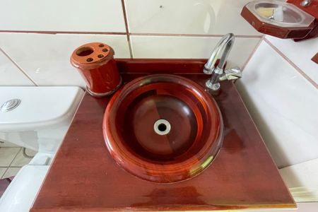 Apartamento para alugar com 52m², 2 quartos e 1 vagaBanheiro - torneira