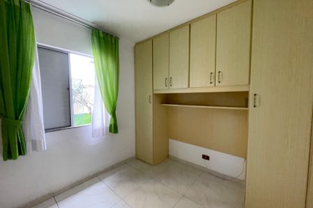 Quarto 2 de apartamento para alugar com 2 quartos, 52m² em Parque Sao Luis, São Paulo
