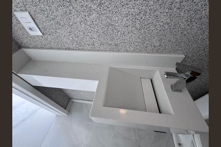 Apartamento à venda com 240m², 3 quartos e 2 vagasLavabo