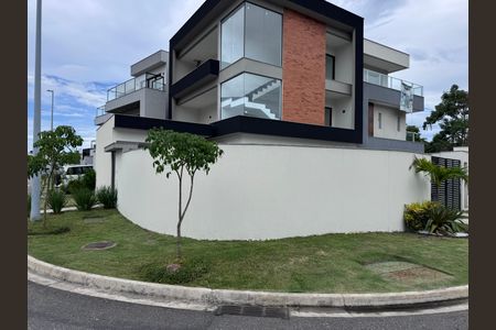 Apartamento à venda com 240m², 3 quartos e 2 vagasFachada