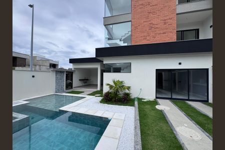 Apartamento à venda com 240m², 3 quartos e 2 vagasÁrea externa