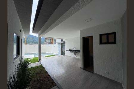 Apartamento à venda com 240m², 3 quartos e 2 vagasÁrea externa