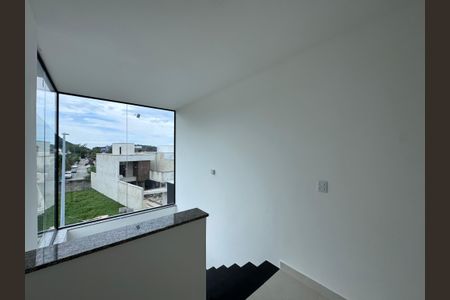 Apartamento à venda com 240m², 3 quartos e 2 vagasEscada