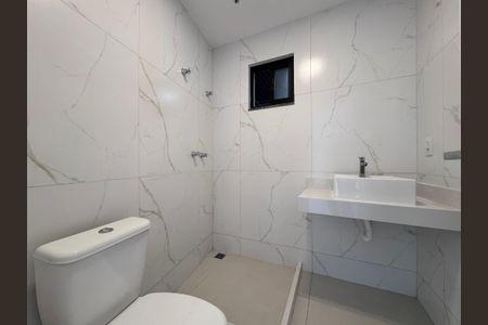 Apartamento à venda com 240m², 3 quartos e 2 vagasBanheiro Social