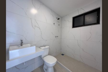 Apartamento à venda com 240m², 3 quartos e 2 vagasSuíte 2 - Banheiro