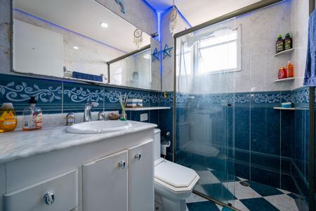 Apartamento à venda com 80m², 2 quartos e 1 vaga Apartamento à venda com 80m², 2 quartos e 1 vagaBanheiro 1