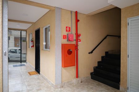 Apartamento à venda com 35m², 2 quartos e sem vagaÁrea comum - Saguão do prédio