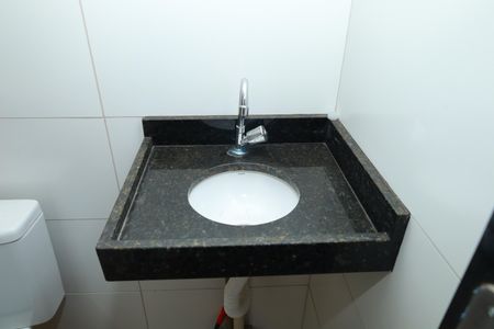 Apartamento à venda com 35m², 2 quartos e sem vagaBanheiro