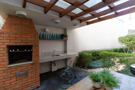 Apartamento para alugar com 40m², 1 quarto e 1 vaga Apartamento para alugar com 40m², 1 quarto e 1 vagaÁrea comum - Churrasqueira