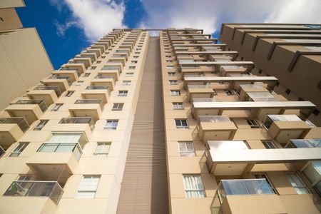 Apartamento para alugar com 40m², 1 quarto e 1 vaga Apartamento para alugar com 40m², 1 quarto e 1 vagaFachada