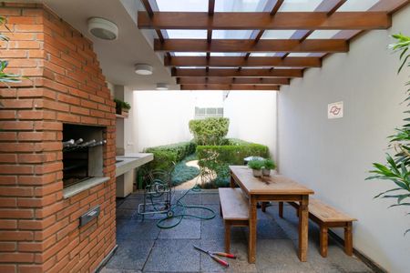 Apartamento para alugar com 40m², 1 quarto e 1 vaga Apartamento para alugar com 40m², 1 quarto e 1 vagaÁrea comum - Churrasqueira