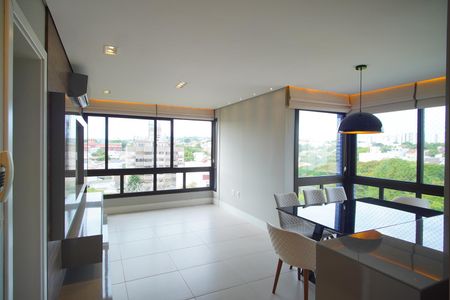 Sala de apartamento à venda com 2 quartos, 80m² em Vila Ipiranga, Porto Alegre