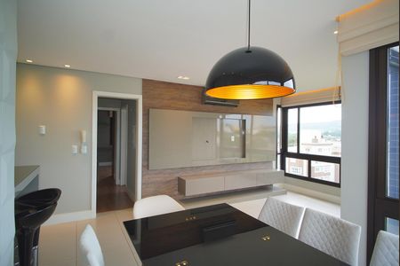 Apartamento à venda com 80m², 2 quartos e 2 vagasSala