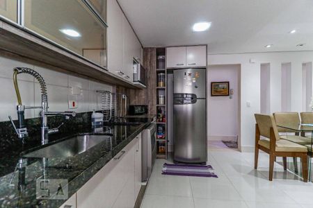 Apartamento à venda com 106m², 2 quartos e 1 vagaCozinha