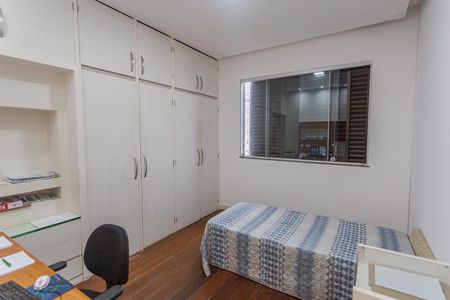 Apartamento à venda com 260m², 4 quartos e 3 vagas Apartamento à venda com 260m², 4 quartos e 3 vagasSuíte 3