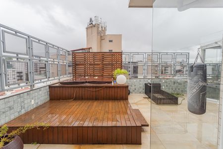 Apartamento à venda com 260m², 4 quartos e 3 vagas Apartamento à venda com 260m², 4 quartos e 3 vagasCobertura