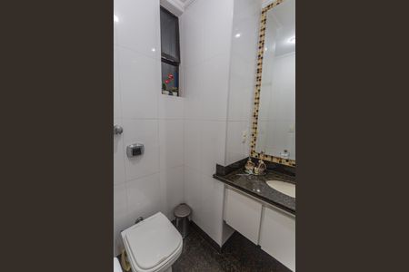 Apartamento à venda com 260m², 4 quartos e 3 vagas Apartamento à venda com 260m², 4 quartos e 3 vagasLavabo