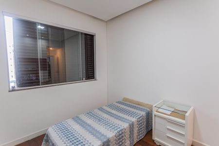 Apartamento à venda com 260m², 4 quartos e 3 vagas Apartamento à venda com 260m², 4 quartos e 3 vagasSuíte 3
