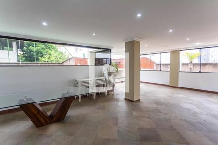 Apartamento à venda com 260m², 4 quartos e 3 vagas Apartamento à venda com 260m², 4 quartos e 3 vagasÁrea Externa - Salão de Festas