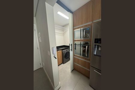 Apartamento para alugar com 64m², 2 quartos e 1 vagaÁrea de serviço