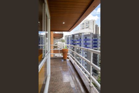 Apartamento para alugar com 94m², 1 quarto e 2 vagasSacada da Suíte 