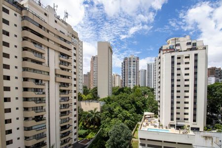 Apartamento para alugar com 94m², 1 quarto e 2 vagasVista da suíte 