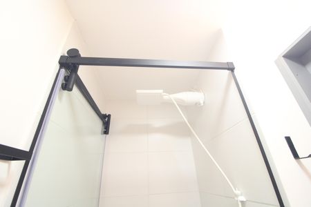 Banheiro de apartamento para alugar com 2 quartos, 33m² em Socorro, São Paulo