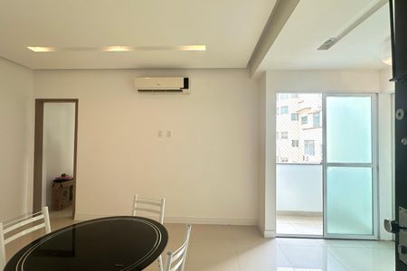 Apartamento para alugar com 2 quartos, 100m² em Copacabana, Rio de Janeiro