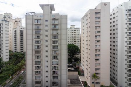 Apartamento à venda com 111m², 3 quartos e 2 vagasVista da Suíte 3