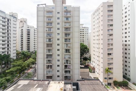 Apartamento à venda com 111m², 3 quartos e 2 vagasVista da Suíte 2