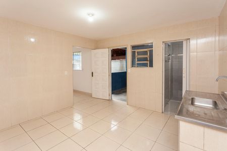 Casa para alugar com 90m², 2 quartos e 1 vagaCozinha