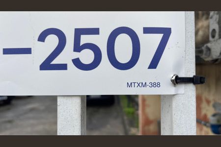 Casa de condomínio à venda com 68m², 2 quartos e 1 vagaPlaquinha 