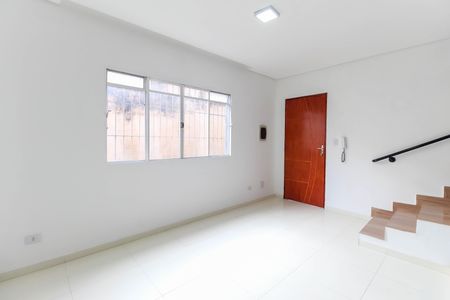 Casa de condomínio à venda com 68m², 2 quartos e 1 vagaSala