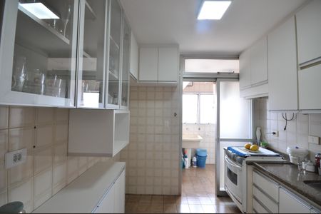 Apartamento à venda com 57m², 2 quartos e 1 vagaCozinha