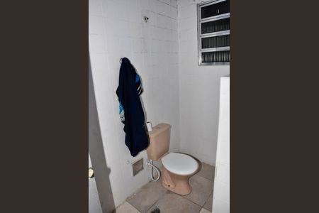 Casa para alugar com 170m², 2 quartos e 3 vagasDetalhe - Banheiro Social