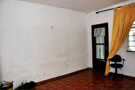 Casa para alugar com 170m², 2 quartos e 3 vagasDetalhe - Sala