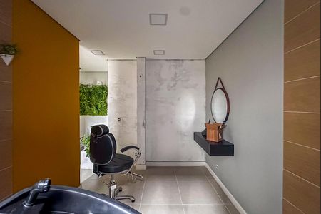 Apartamento à venda com 38m², 2 quartos e sem vagaÁrea comum