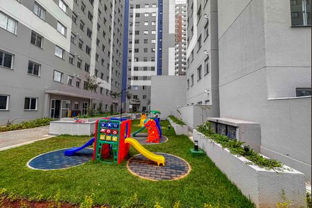 Apartamento à venda com 38m², 2 quartos e sem vagaÁrea comum - Playground