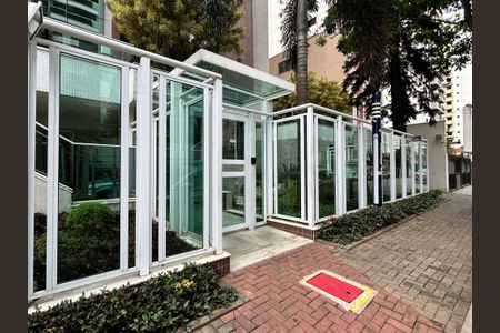 Apartamento para alugar com 92m², 3 quartos e 2 vagasFachada