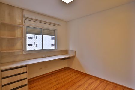 Apartamento para alugar com 92m², 3 quartos e 2 vagasQuarto 3